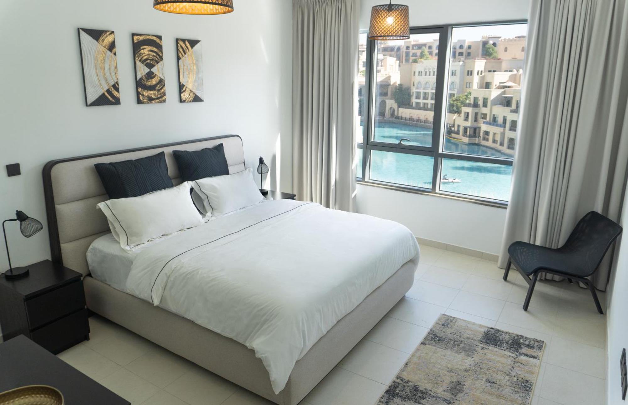Downtown Oasis, Burj Khalifa Views, Luxury Amenities Appartement Dubai Buitenkant foto